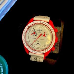 Omega x Swatch Moonswatch. Mission To Mars.